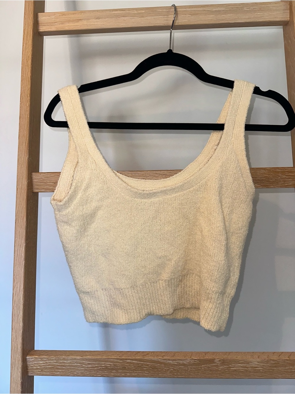 Club Monaco Cream Knit Cropped Tank